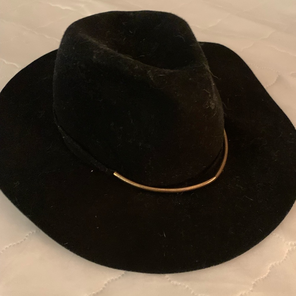 Black and Gold Hat